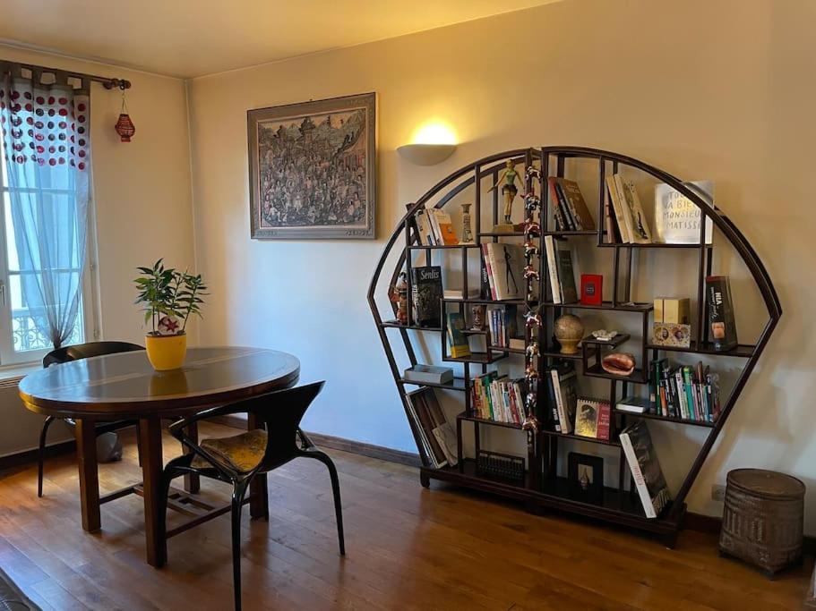Appartement Sur Le Parvis De La Cathedrale Санлис Экстерьер фото